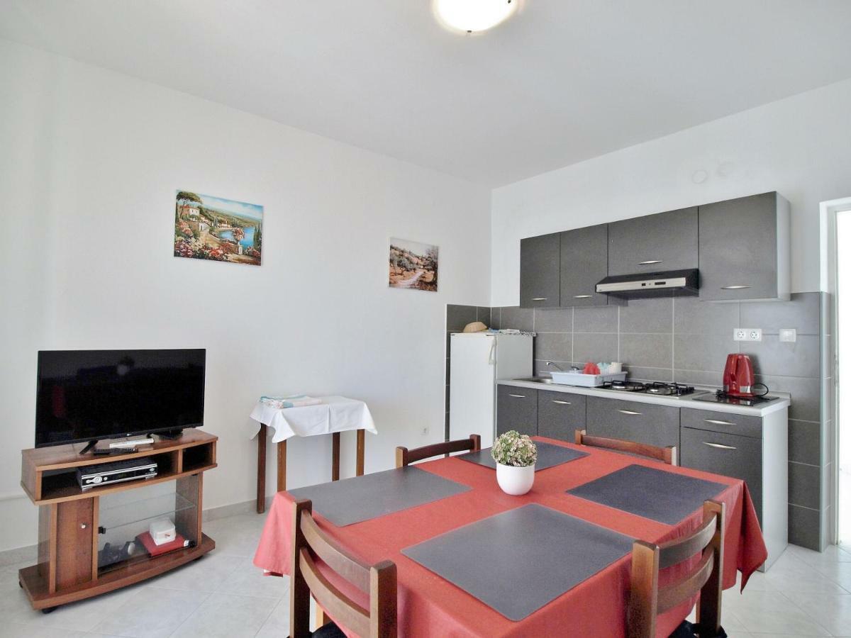 Apartments Ljubica Barbat na Rabu Экстерьер фото
