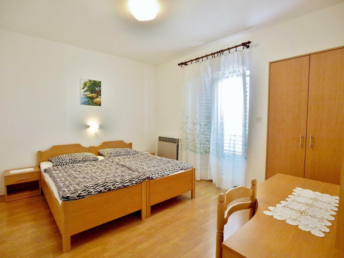 Apartments Ljubica Barbat na Rabu Экстерьер фото