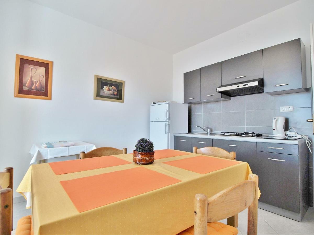 Apartments Ljubica Barbat na Rabu Экстерьер фото